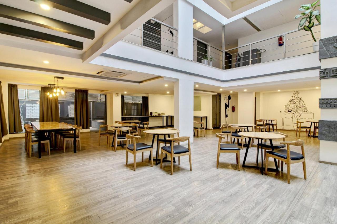 Oyo Townhouse 9 Hitech City Hyderabad Exterior photo